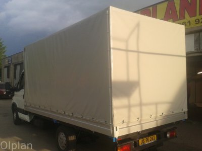 plandeka stelaże plandeki okrycia płachty namioty handlowe zadaszenia