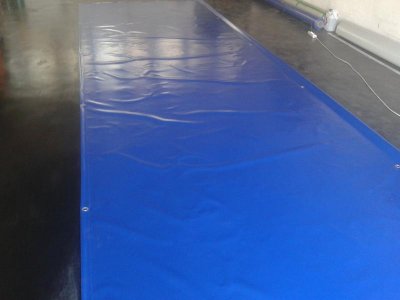 plandeka stelaże plandeki okrycia płachty namioty handlowe zadaszenia